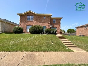 Building Photo - 713 Eldorado Dr