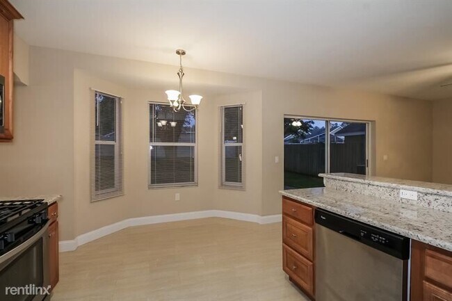 Foto del edificio - 4 br, 2.5 bath House - 5706 Hawkgrove Pl