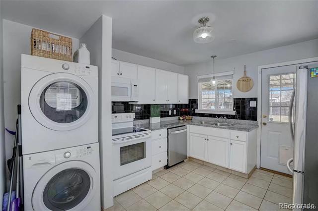 Foto del edificio - 2940 Olive St