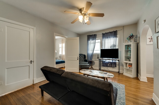 Building Photo - 5746 Vickery Blvd