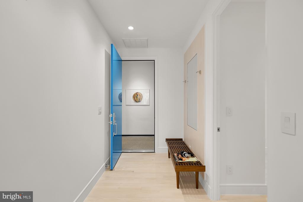 Primary Photo - 1515 14th St NW