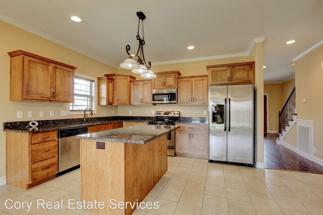 Foto del edificio - 4 br, 2.5 bath House - 2422 Senseney Drive