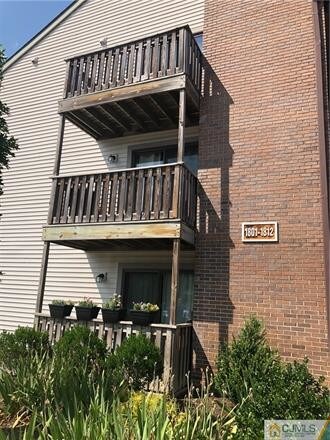 Building Photo - 1802 Ravens Crest Dr