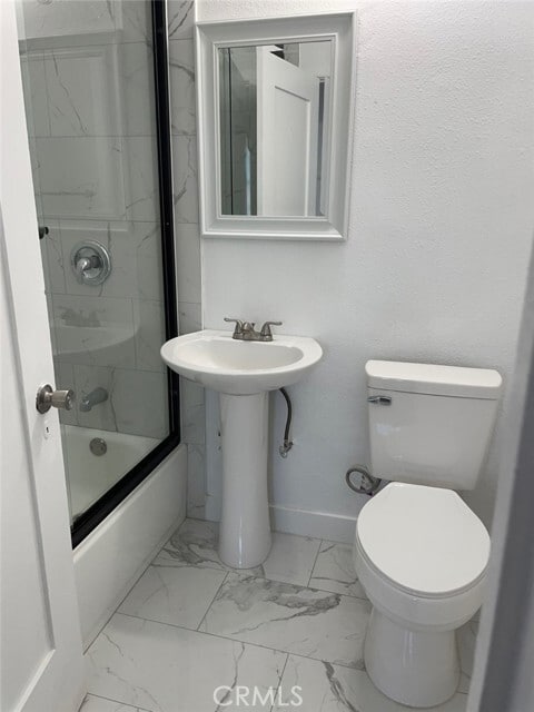 Foto del edificio - 1040 Gardenia Ave