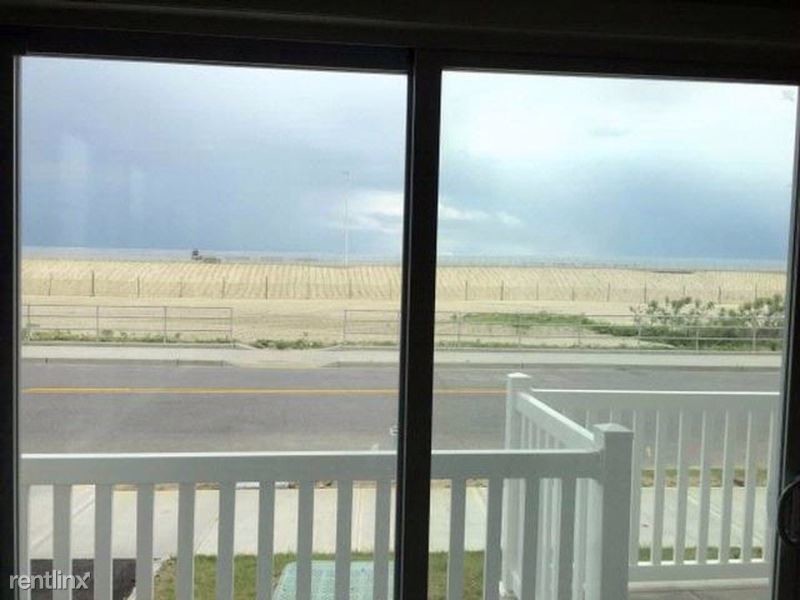 Foto del edificio - 6306 Beach Front Rd