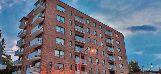 Building Photo - Glencairn Garden Apartments