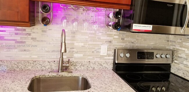 Foto del edificio - 333 SE Martin Ave