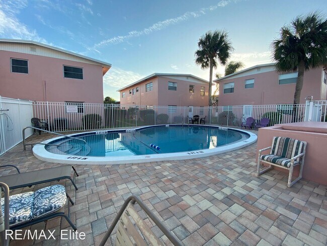 Building Photo - 1 br, 1 bath House - 415 Madison Ave #I-202