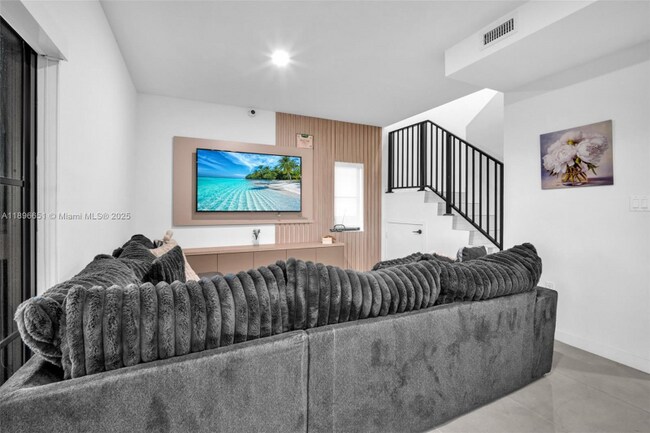 Foto del edificio - 1337 NW 3rd St