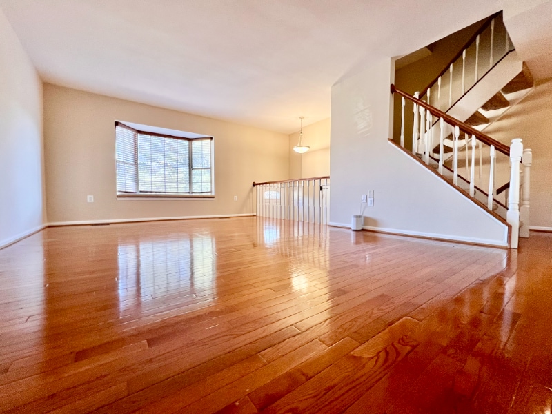 Photo - 9894 Burke Pond Ct (Burke, VA)