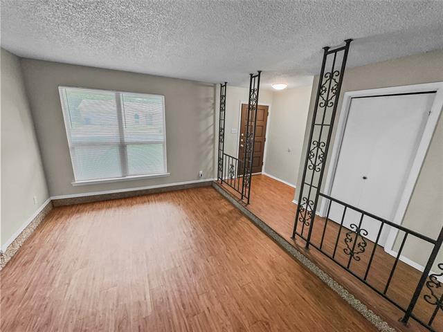 Building Photo - 309 Quail Creek Dr
