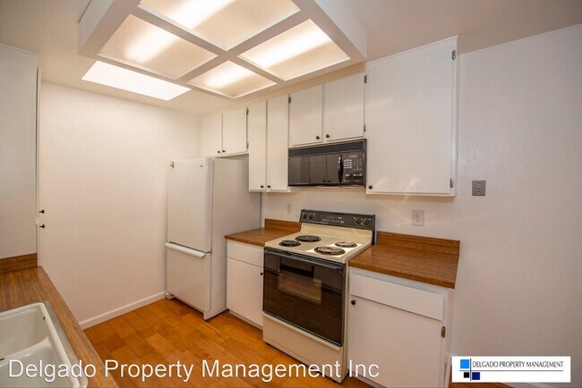 Building Photo - 2 br, 2 bath House - 1583 London Circle