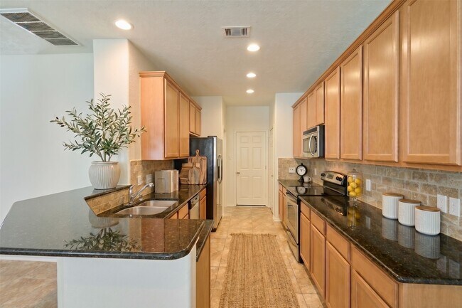 Building Photo - 327 Bloomhill Pl