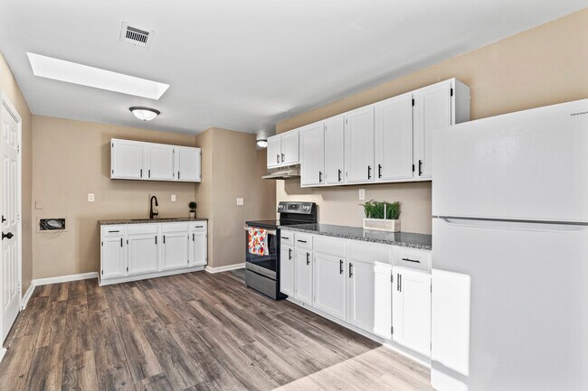 Foto del edificio - 3465 Alamosa Dr