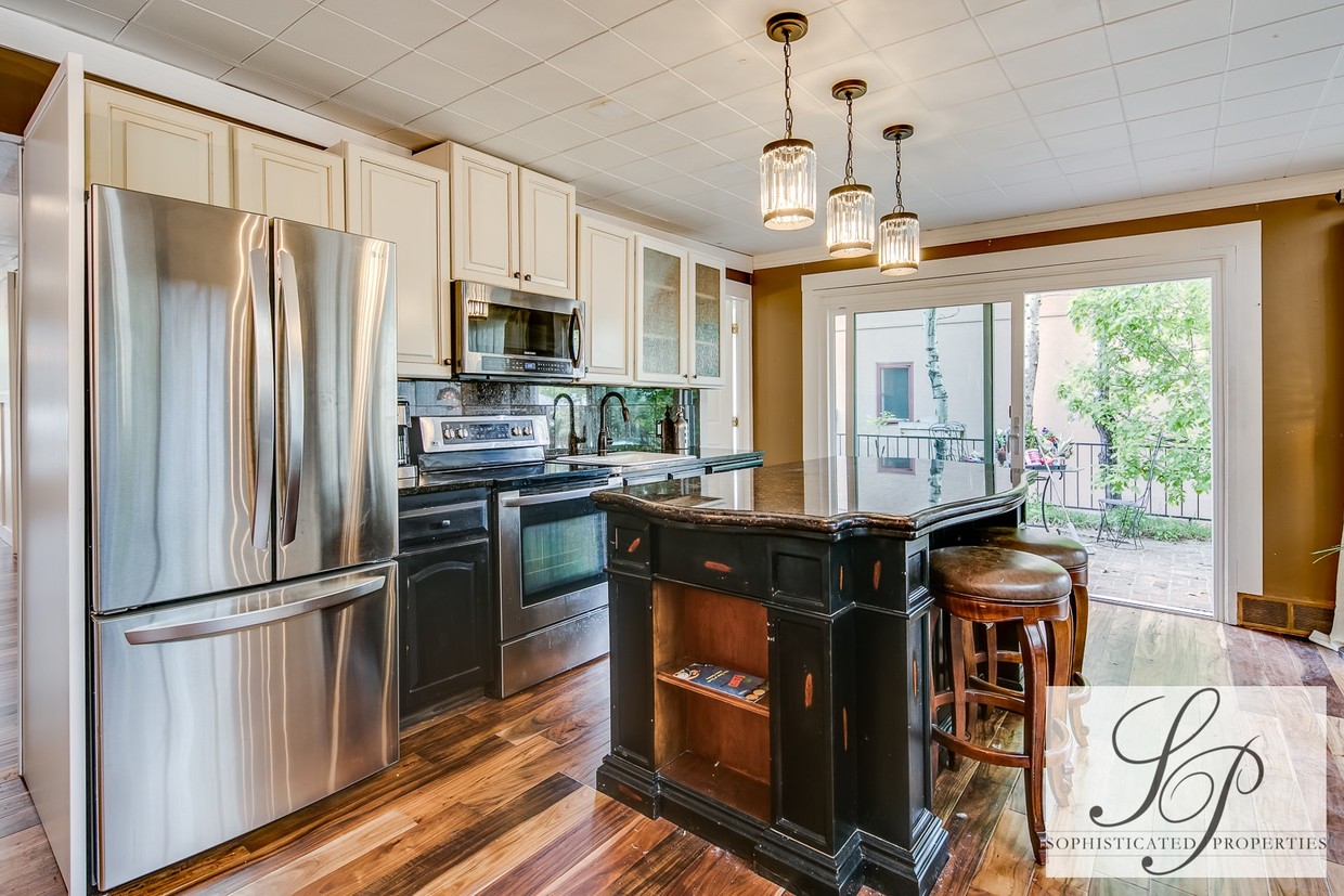 Foto principal - 1100 South Clayton Street