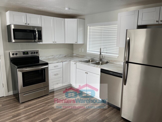 Foto del edificio - 190 S 1680 W