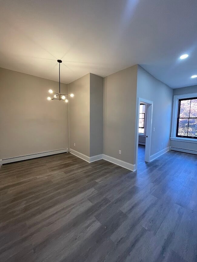 Building Photo - 150 S Franklin St