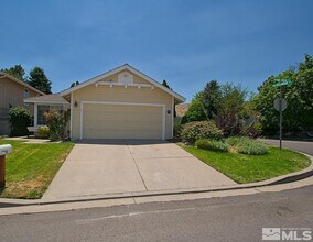 Building Photo - 2880 Alpine Creek Rd