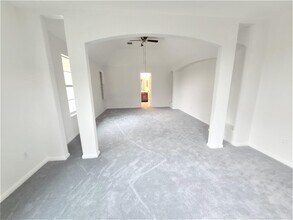 Building Photo - 10026 Gil Jr Ln