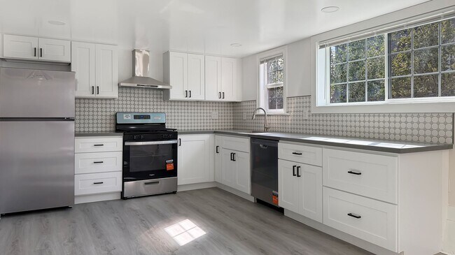 Foto del edificio - 1623 Harmon St