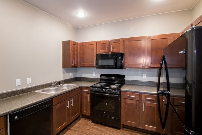 Kitchen - Reserves at Saddleback Ranch