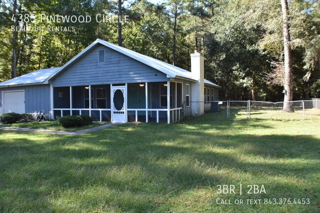 Building Photo - 4385 Pinewood Cir