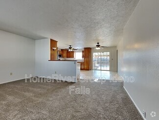 Building Photo - 380 Ladino Dr