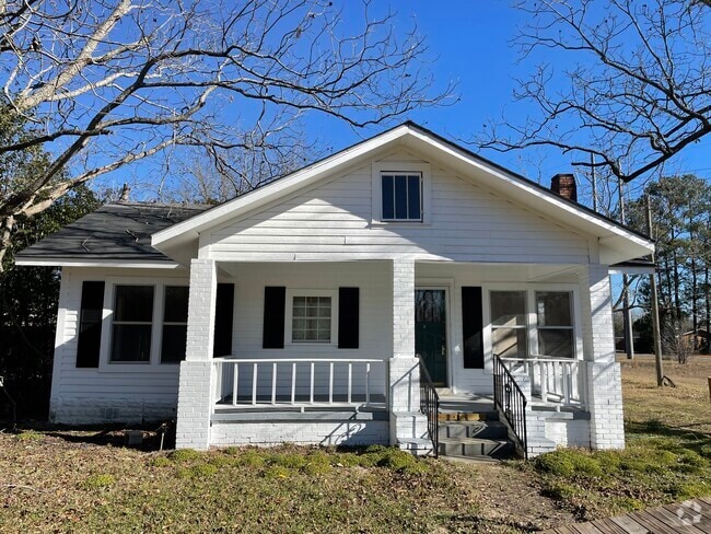 Building Photo - 902 E Barnard St