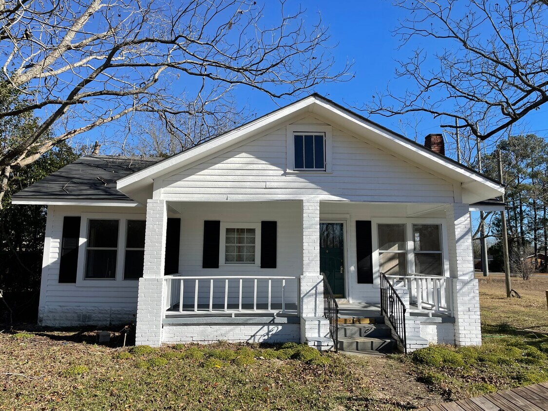 Foto principal - 902 E Barnard St