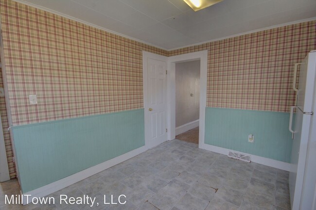 Building Photo - 2 br, 1 bath House - 1642 Ave of the Cities