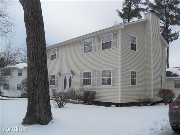 Primary Photo - 126 Birchwood Dr