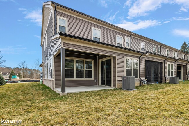 Building Photo - 11374 LANGFELD Spur