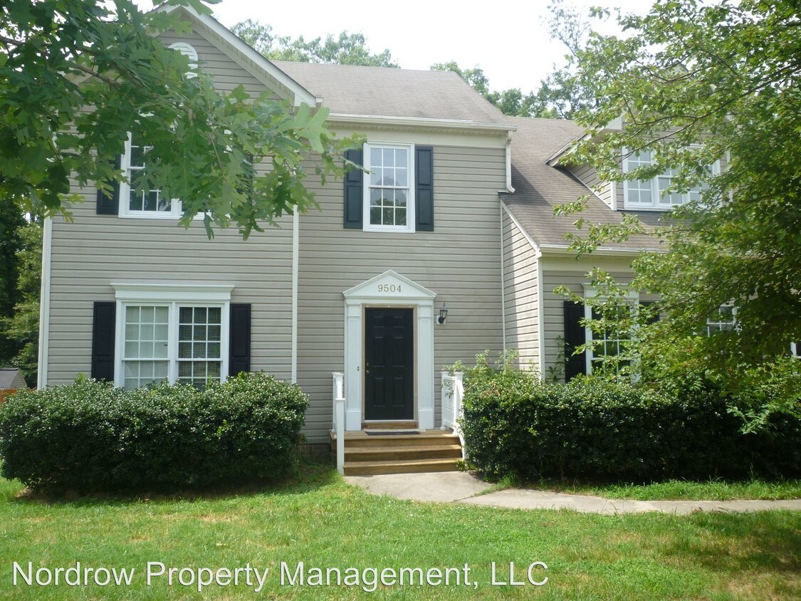 Foto principal - 9504 Hungary Woods Dr
