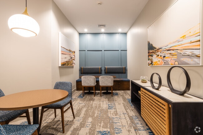 Interior Photo - The Residences at Crosstree