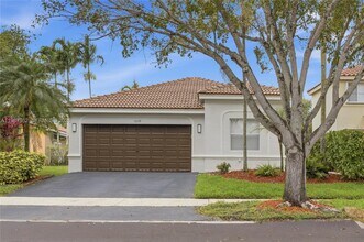 Building Photo - 1039 Bluewood Terrace