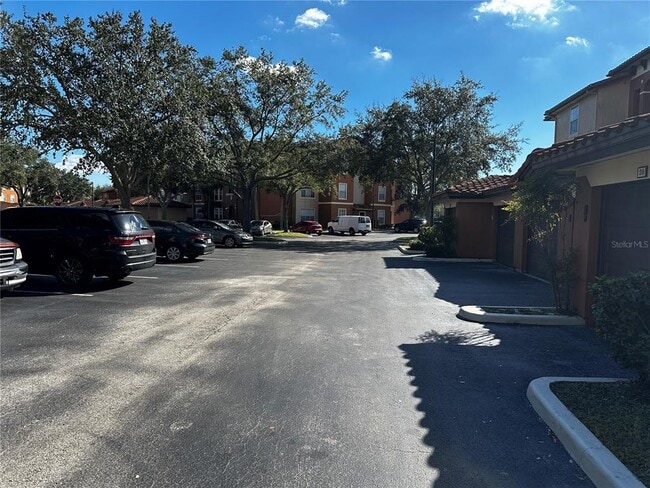 Building Photo - 5560 Metrowest Blvd