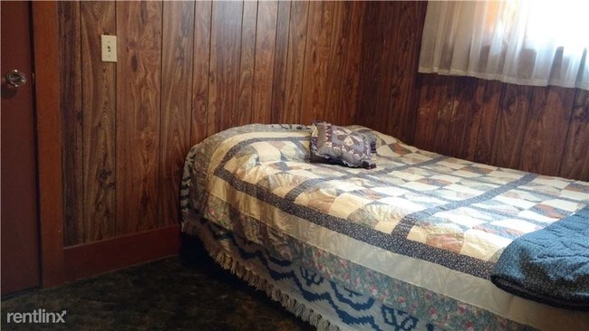 Foto del edificio - 3 br, 1 bath House - 2828 W. Hwy 116