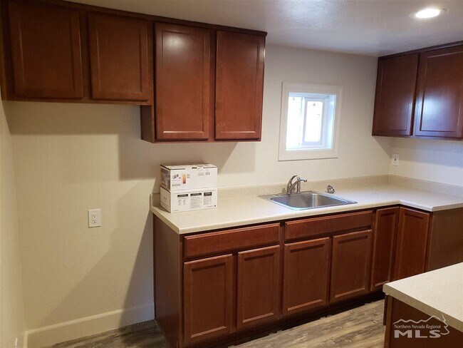 Building Photo - 1475 G. St