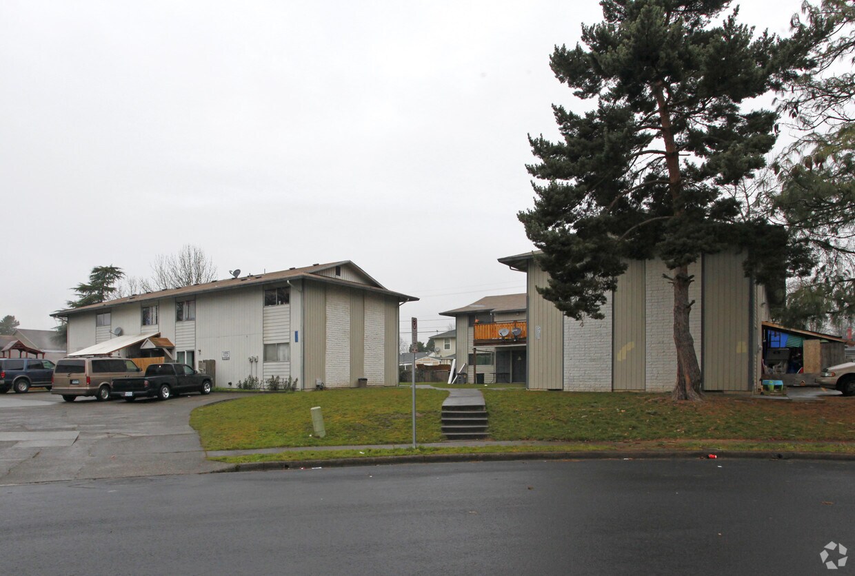 Foto principal - 3247-3257 SW 126th Ave