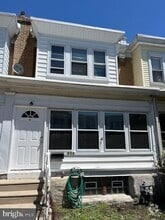 Building Photo - 113 Wayne Ave