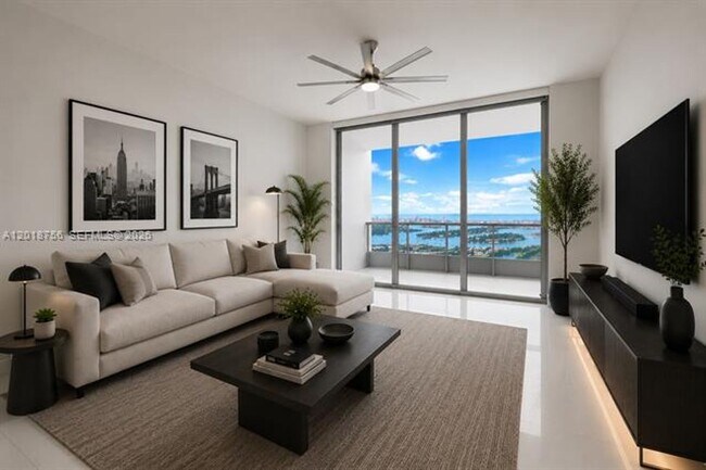 Foto del edificio - 900 Biscayne Blvd