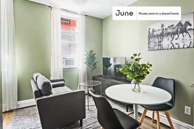 Foto del edificio - Room in Shared 3 bed/1 bath home