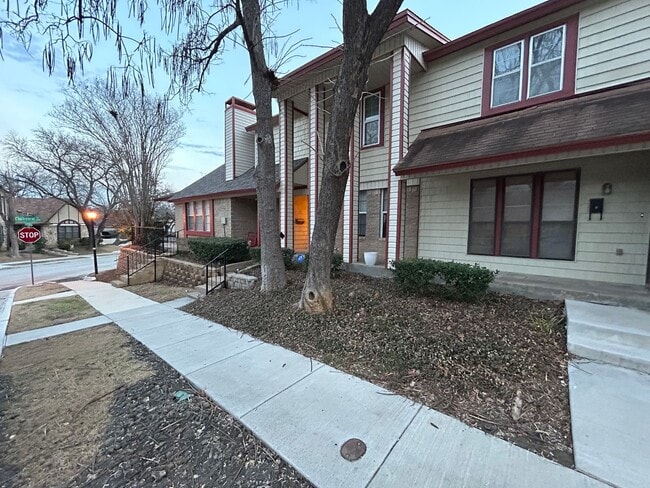 This home is sure to impress any homeowner - This home is sure to impress any homeowner