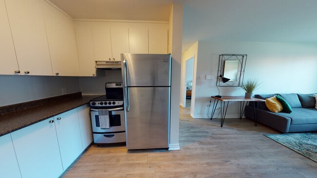 Building Photo - Rue Mistral