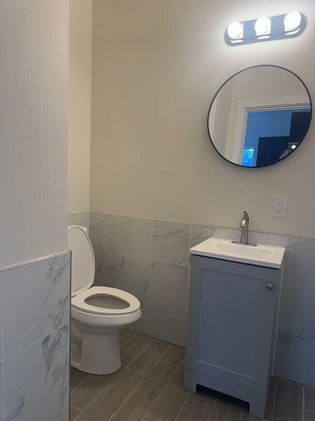 Foto del edificio - 22390 Salwan Pl