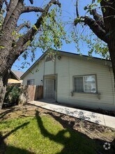 Building Photo - 7016 N Thorne Ave