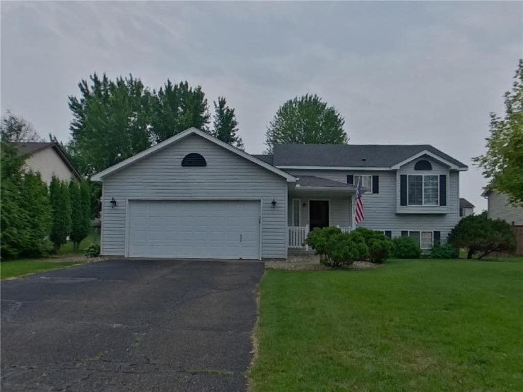 Primary Photo - 452 Orchard Pkwy W