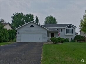 Building Photo - 452 Orchard Pkwy W