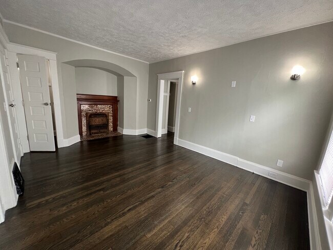 Foto del edificio - 607 Fulton St E