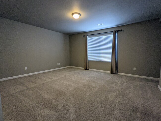 Master bedroom - 11078 4th Pl SW